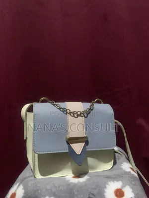 Shoulder Bags