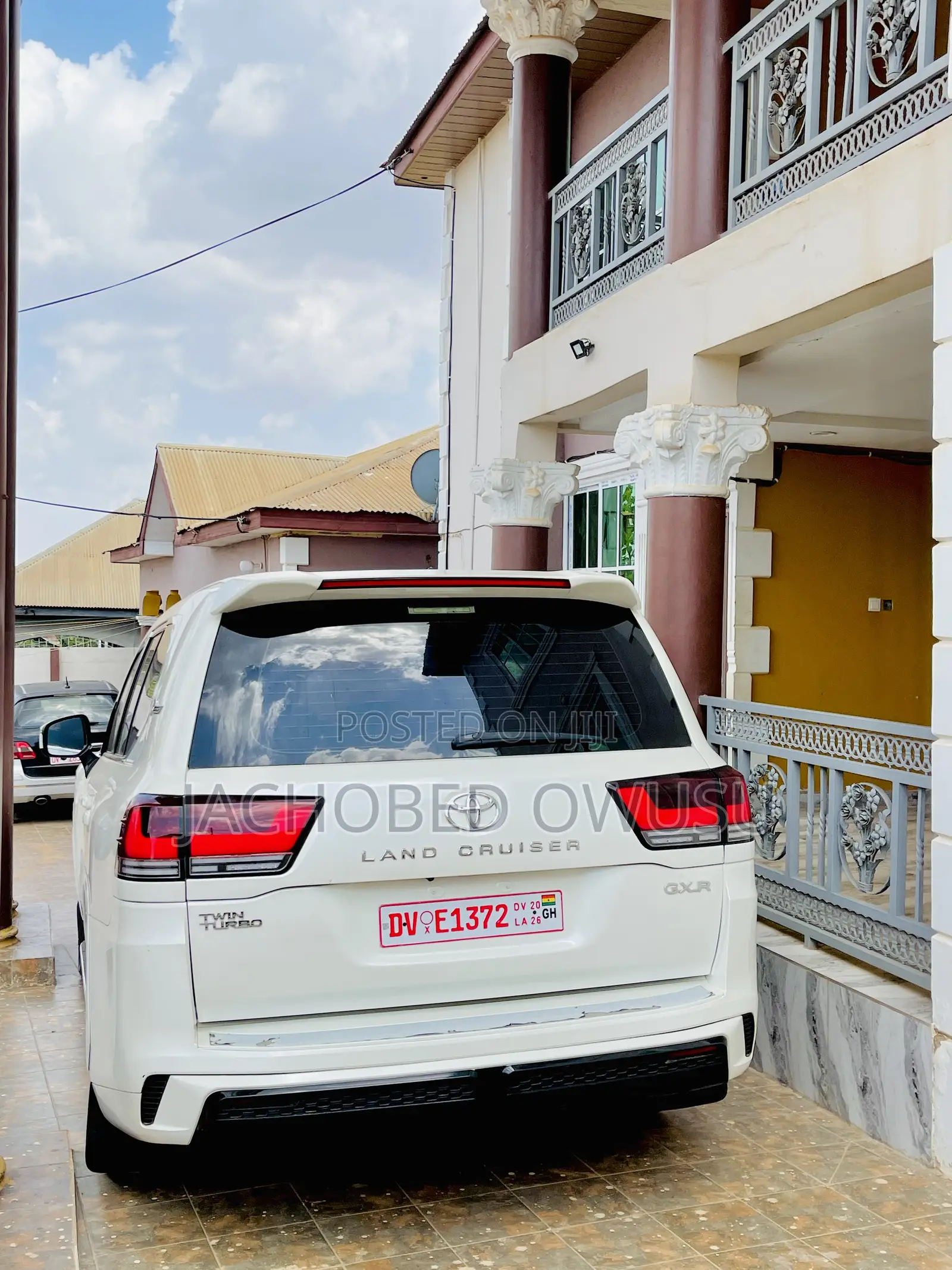 Toyota Land Cruiser 2014 White
