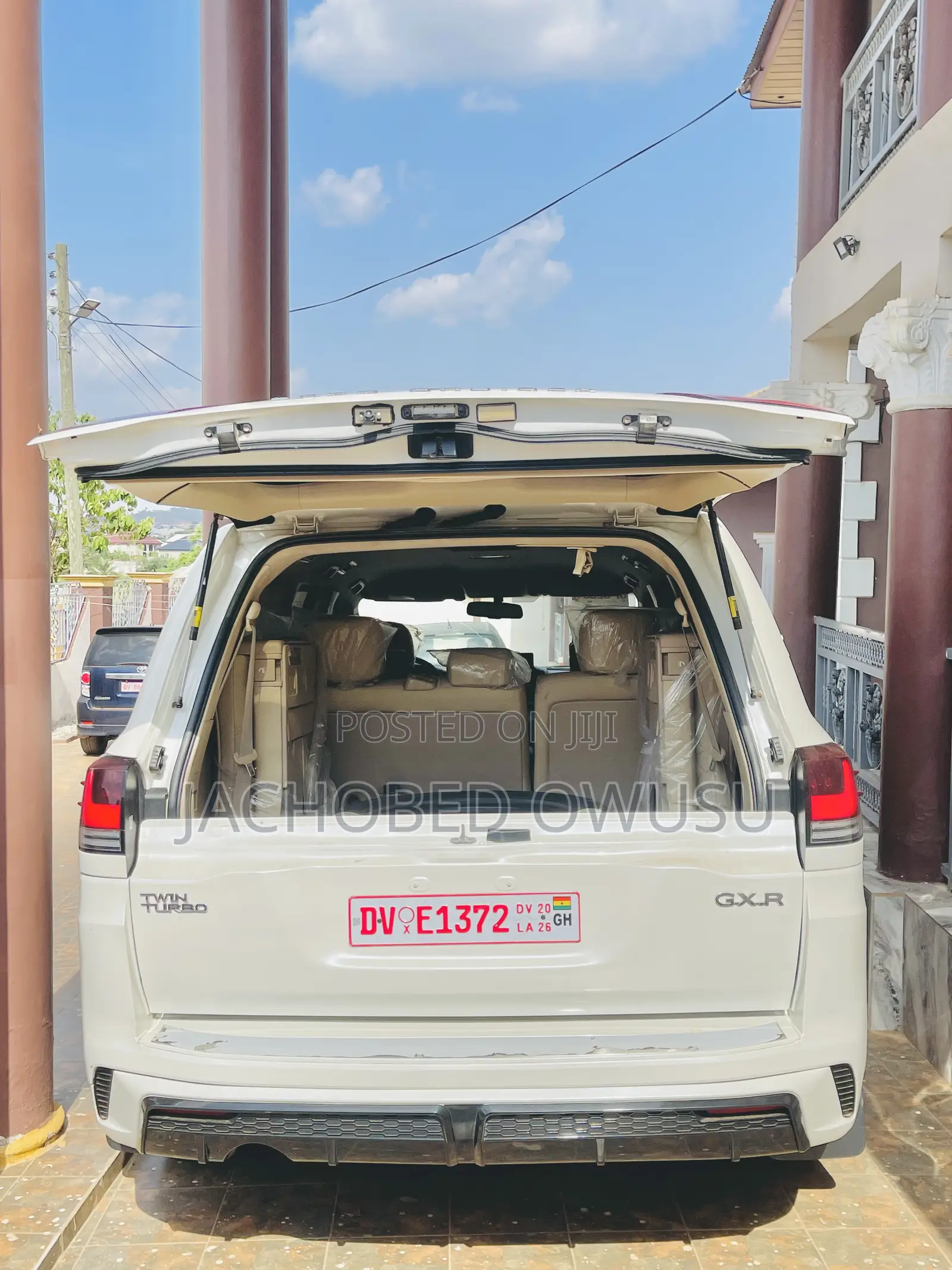 Toyota Land Cruiser 2014 White