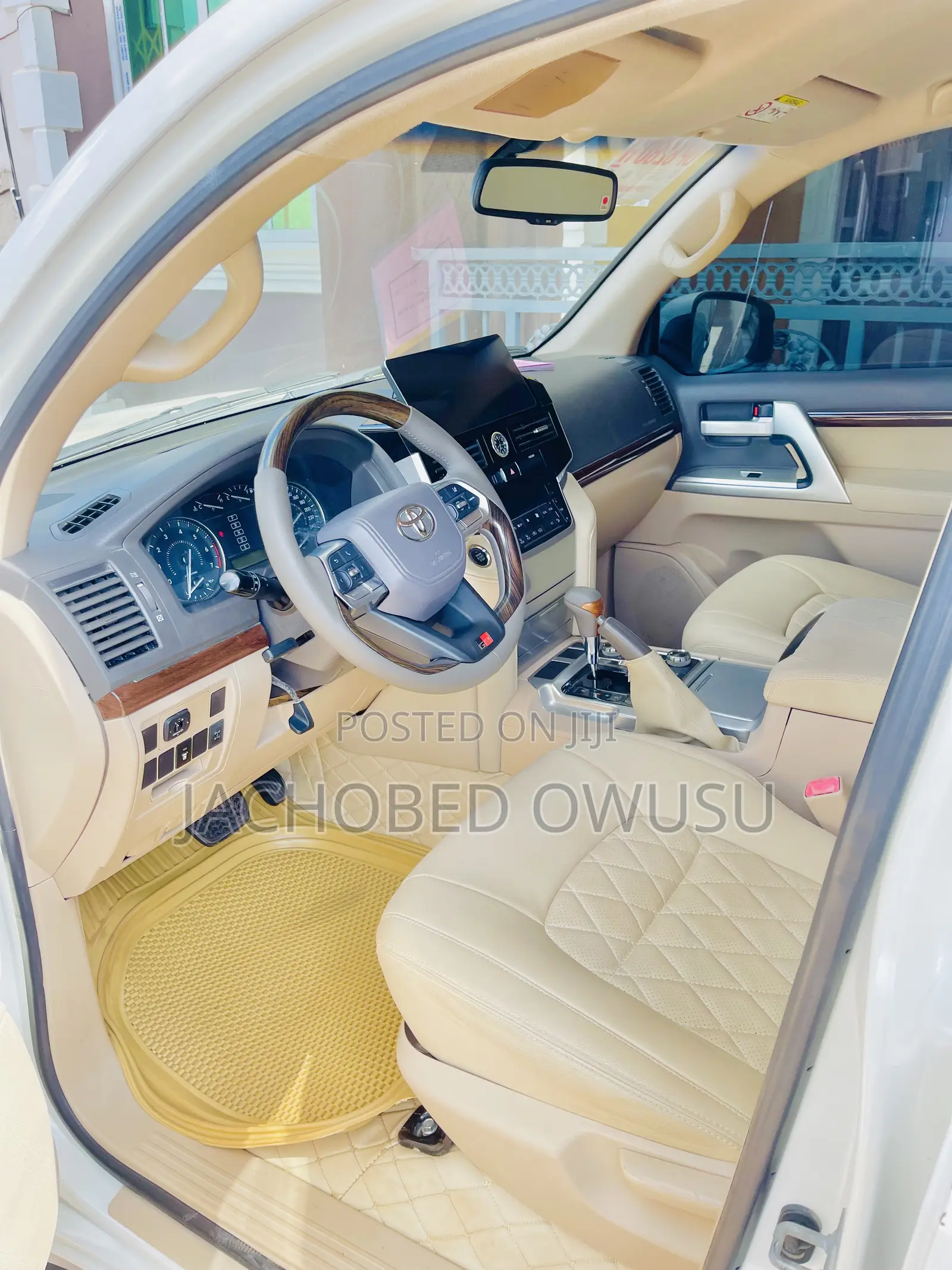Toyota Land Cruiser 2014 White