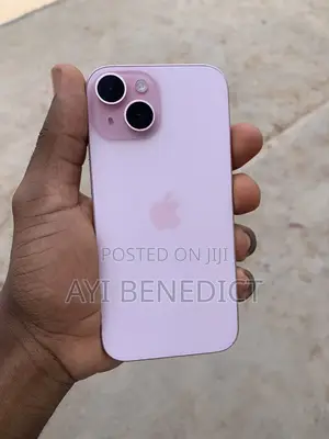 Apple iPhone 15 128 GB Pink