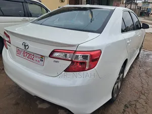 Toyota Camry 2014 White