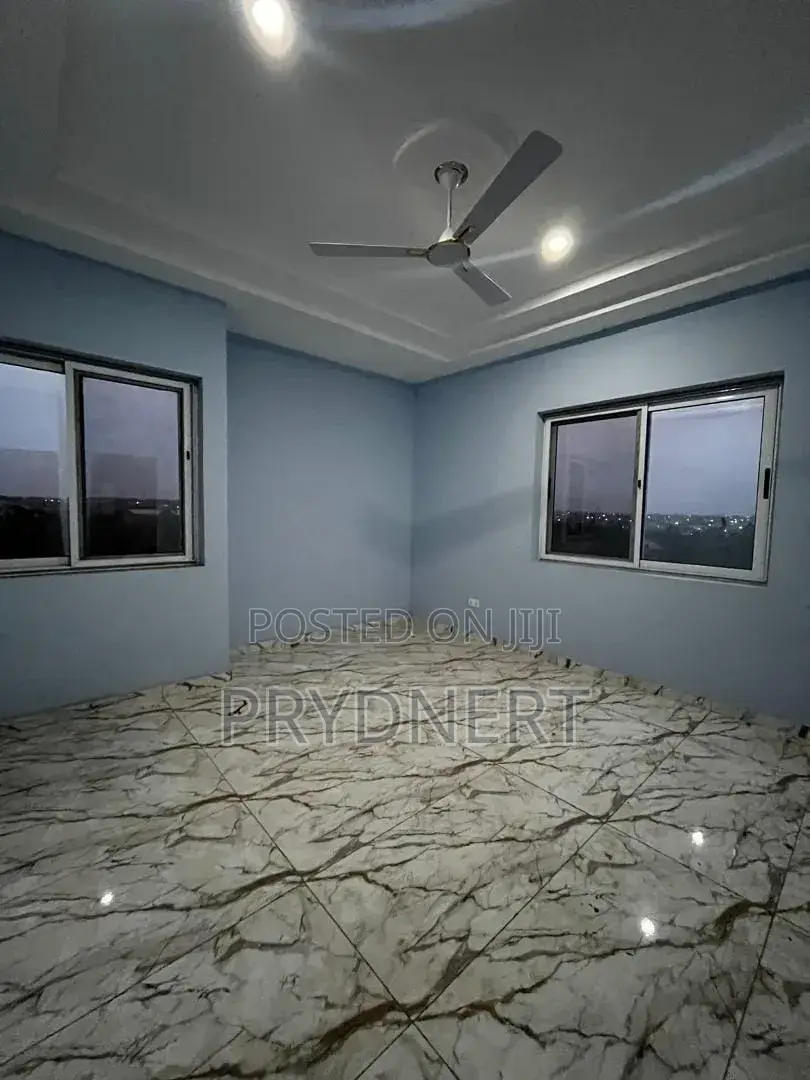 2bdrm Apartment in Hfc, Tema Metropolitan for rent