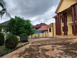 Furnished 8bdrm House in Atwima Kwanwoma for sale