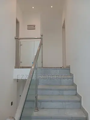 3bdrm House in East Legon for rent