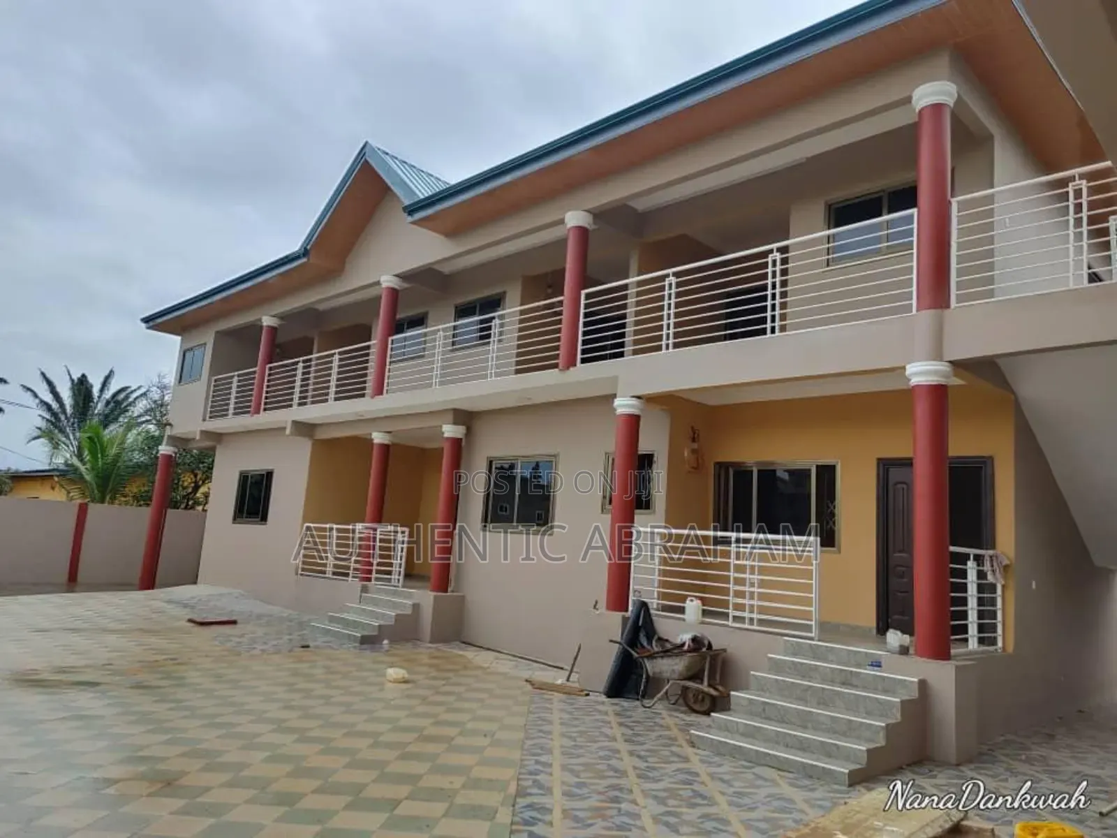 Furnished 10bdrm Apartment in SSNIT Flats for sale
