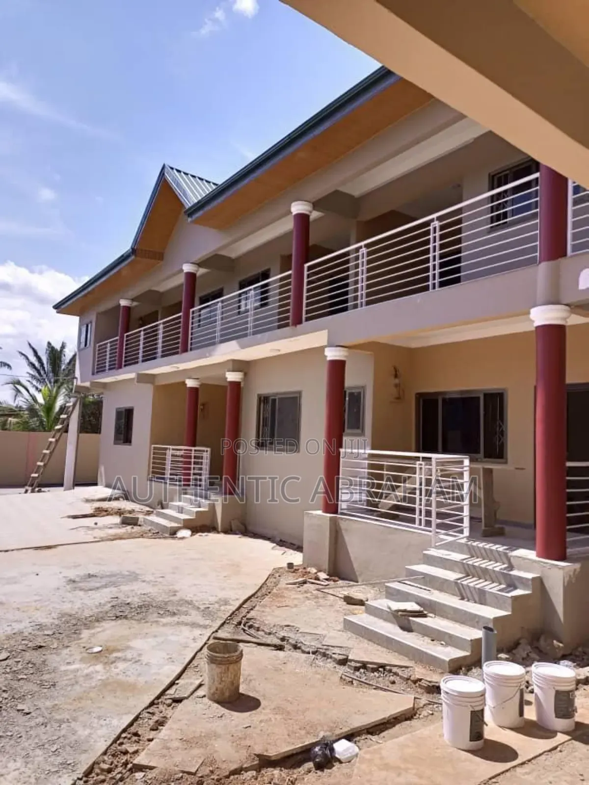 Furnished 10bdrm Apartment in SSNIT Flats for sale