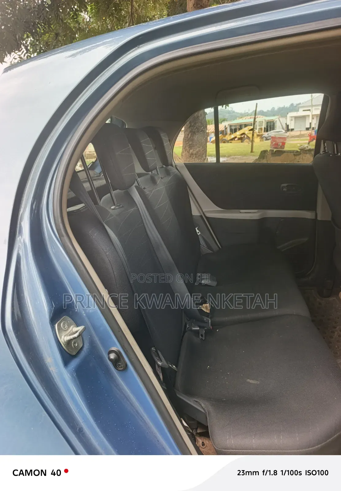 Toyota Yaris Base Hatchback 5dr 2010 Blue