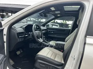 Honda CR-V 2023 White