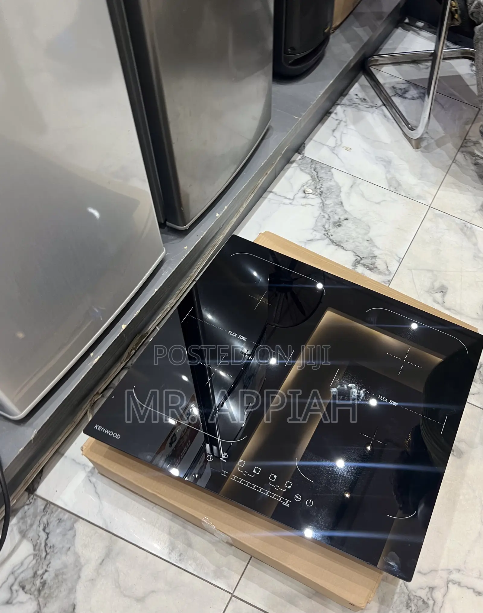 Sleek Kenwood 60cm 2 + 2 Inbuilt Tempered Glass Hob(Black)