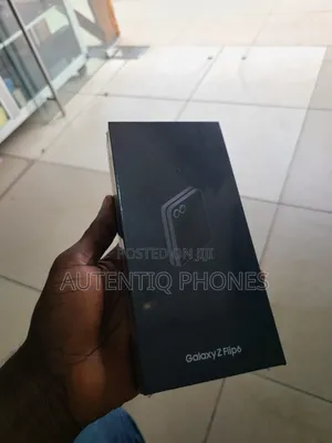 New Samsung Galaxy Z Flip6 256 GB Black