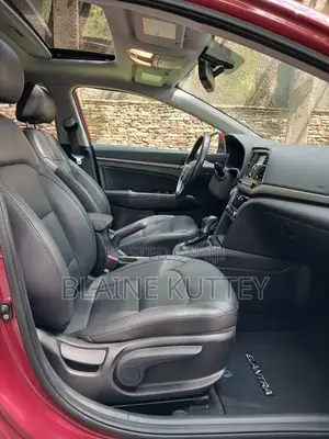Hyundai Elantra Limited Sedan FWD (2.0L 4cyl 6A) 2017 Red