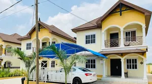 Furnished 3bdrm Townhouse / Terrace for rent