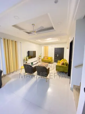 Furnished 3bdrm Townhouse / Terrace for rent