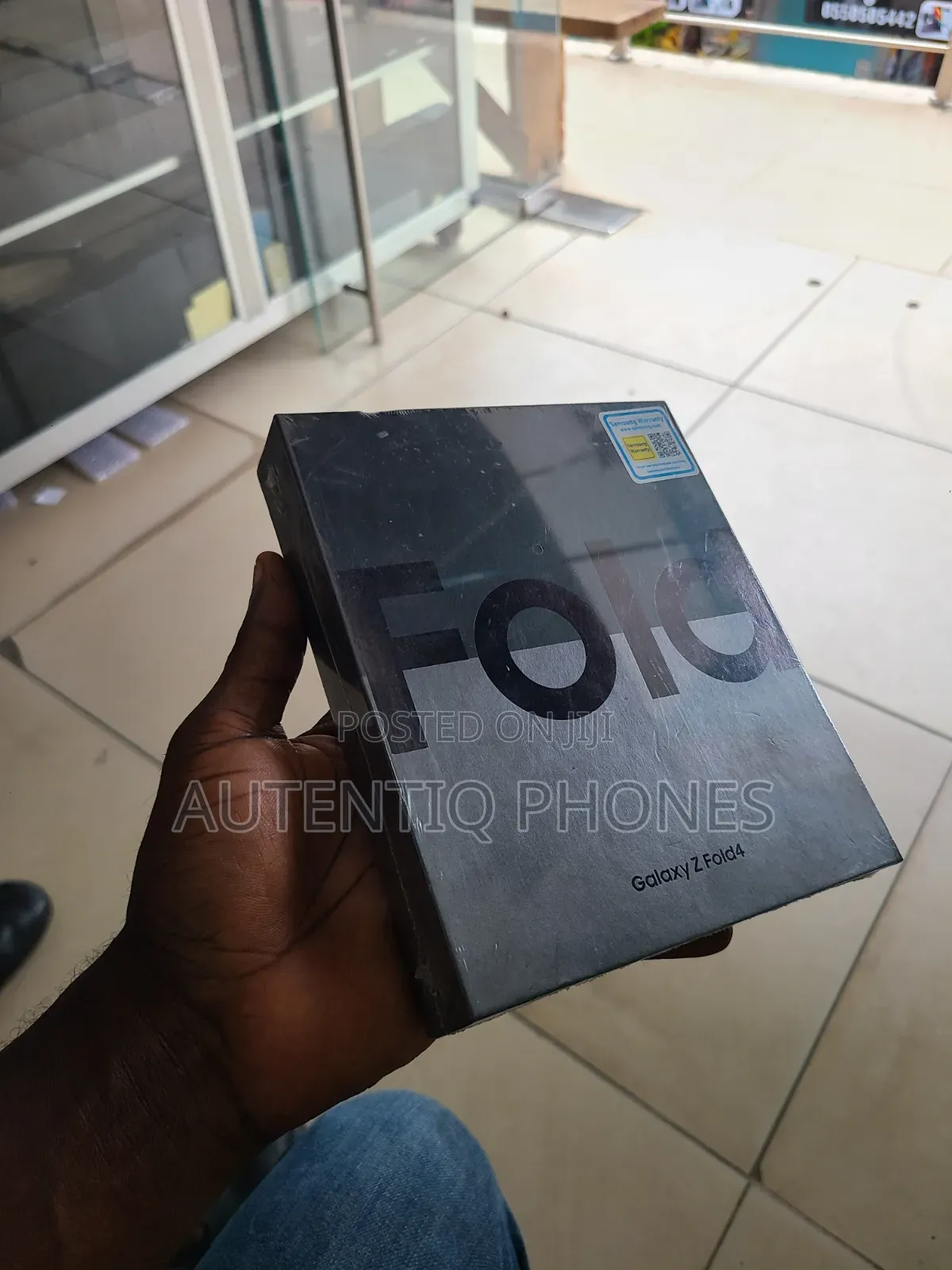New Samsung Galaxy Z Fold4 256 GB Black