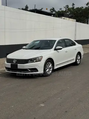 Volkswagen Passat 2016 White