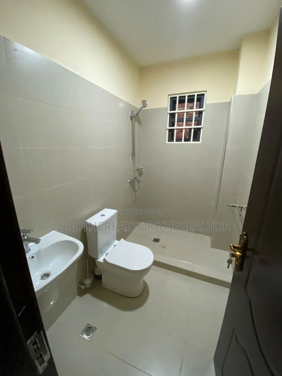 1bdrm Apartment in Pokuase for rent