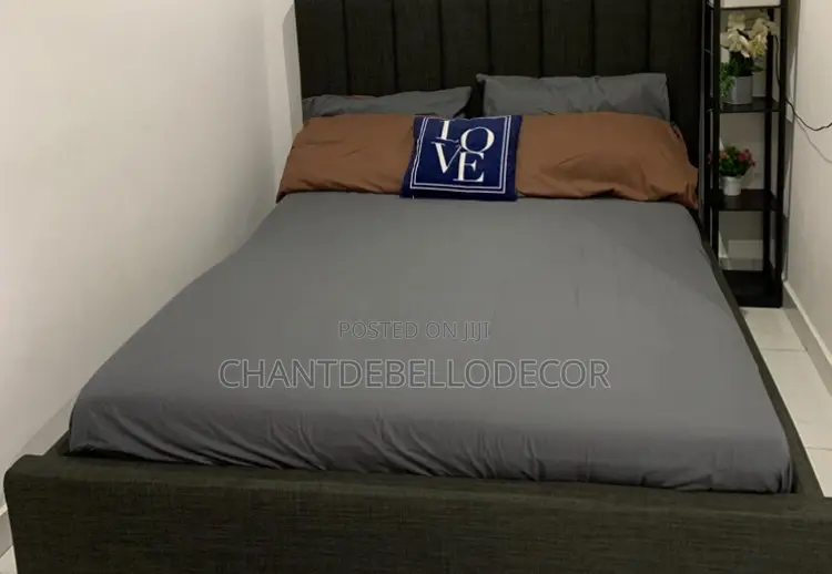 Enjoyable 7-Piece Removable and Reversible King Size Full Duvet Set