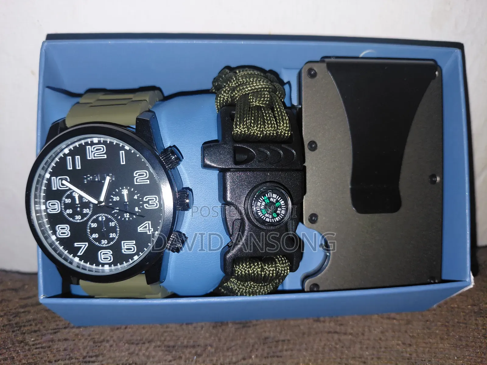 Premium Folio Watch Gift Set