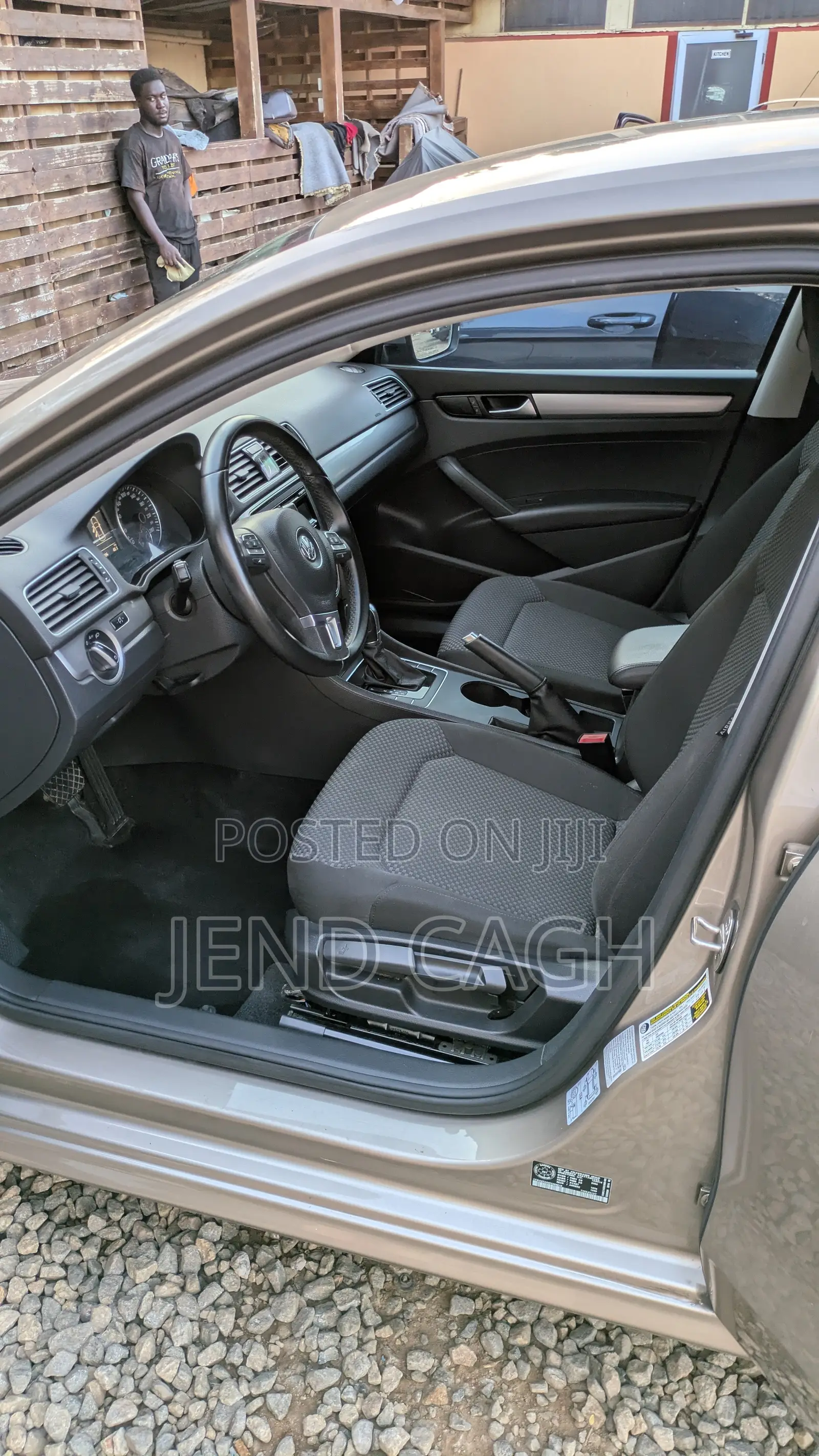 Volkswagen Passat 2015 Gold