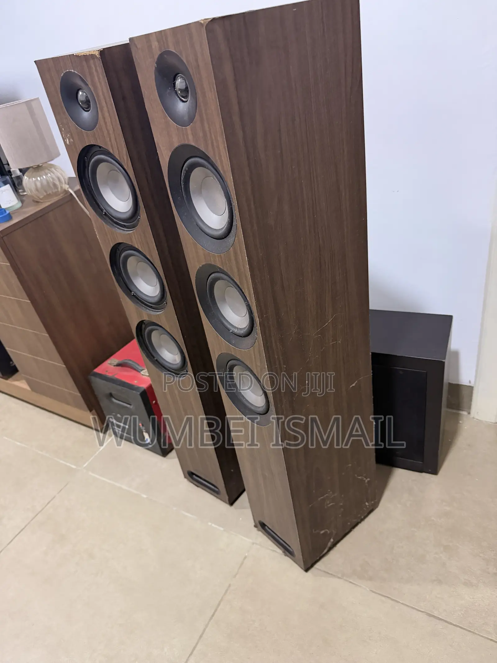 Jamo S 809 Walnut Speaker (By Klipsch)