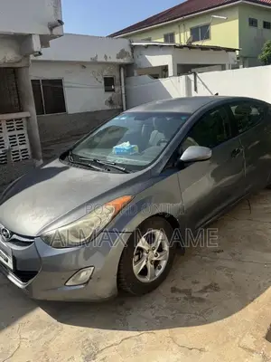 Hyundai Elantra 2012 Gray