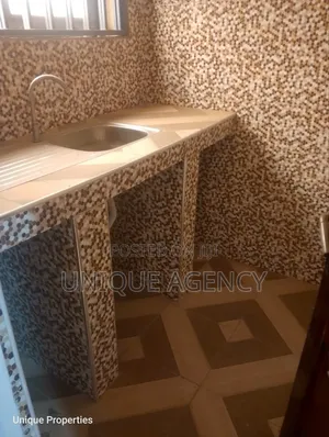 1bdrm Apartment in Valley View Area for rent