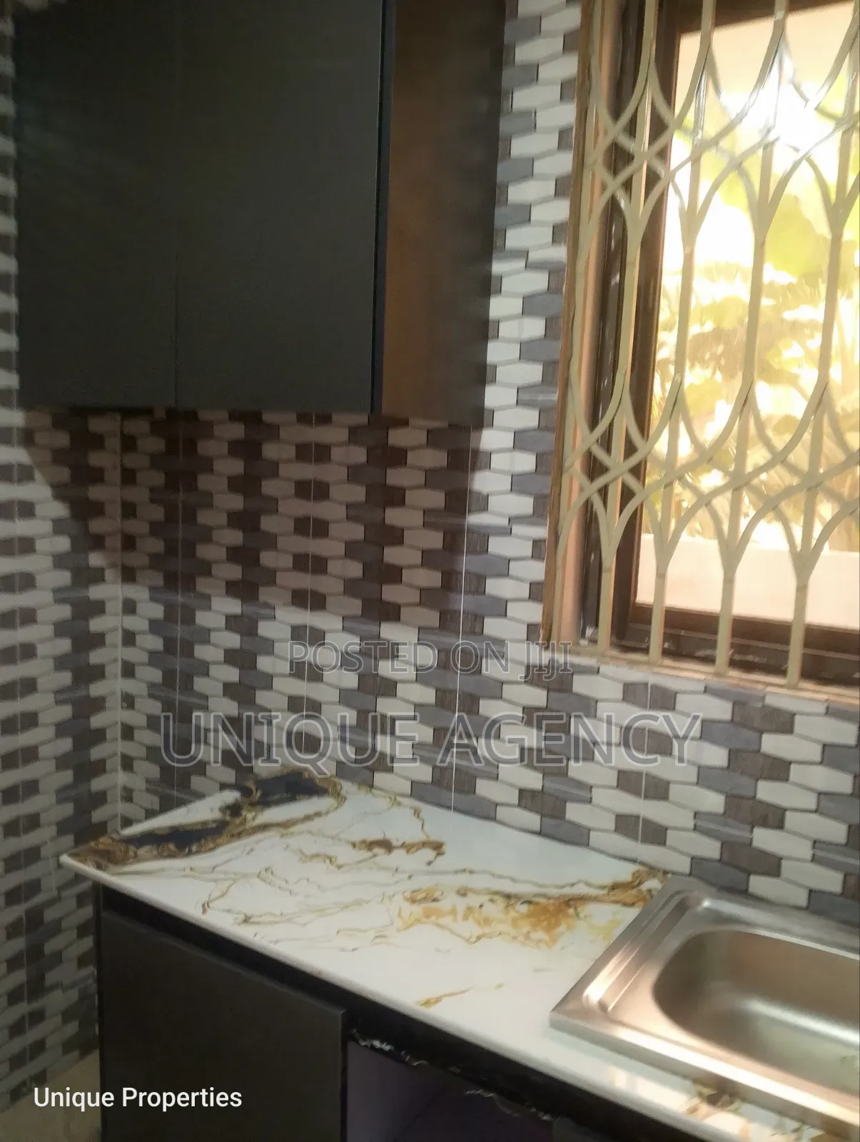 1bdrm Apartment in Valley View Area for rent