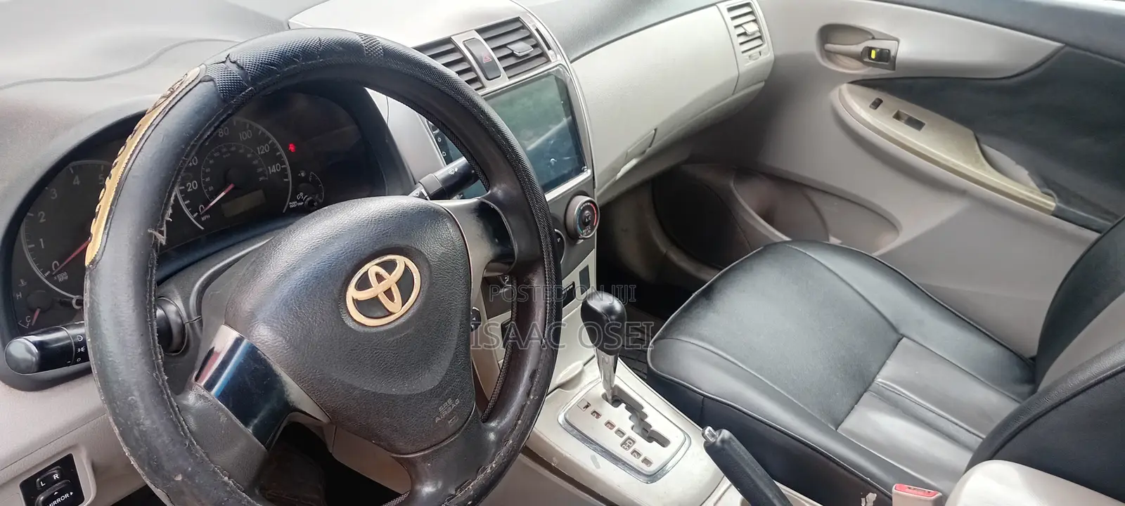 Toyota Corolla 2012 Silver