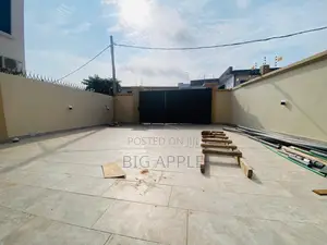 3bdrm House in Dzorwulu for rent