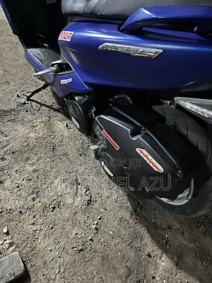 New Yamaha Majesty 2020 Blue