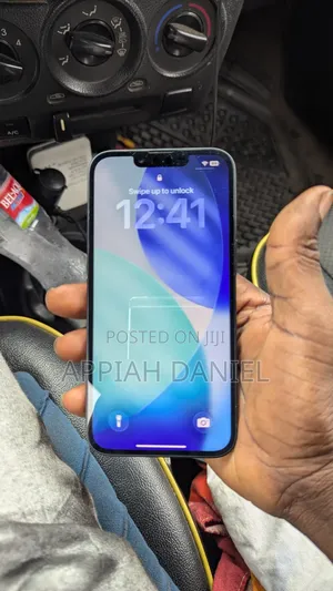 Apple iPhone 16e 128 GB Black