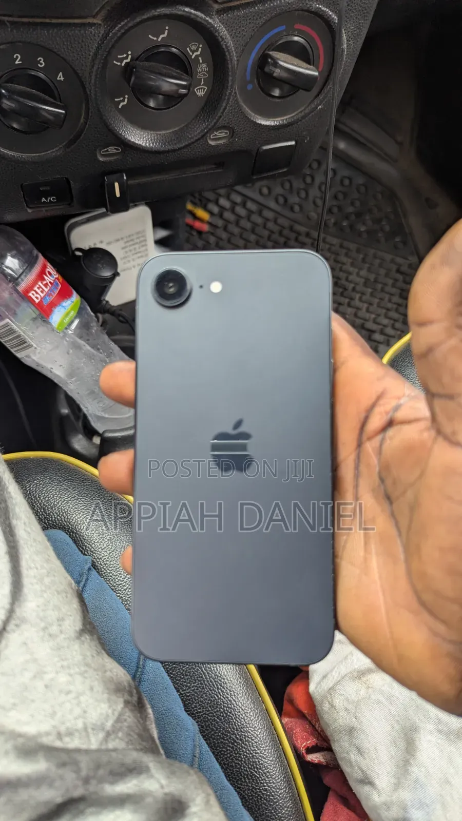 Apple iPhone 16e 128 GB Black