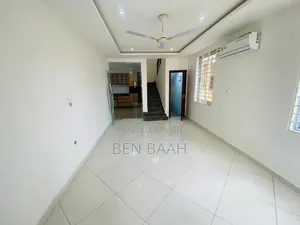 2bdrm Duplex in Ben Properties, The Mall for rent