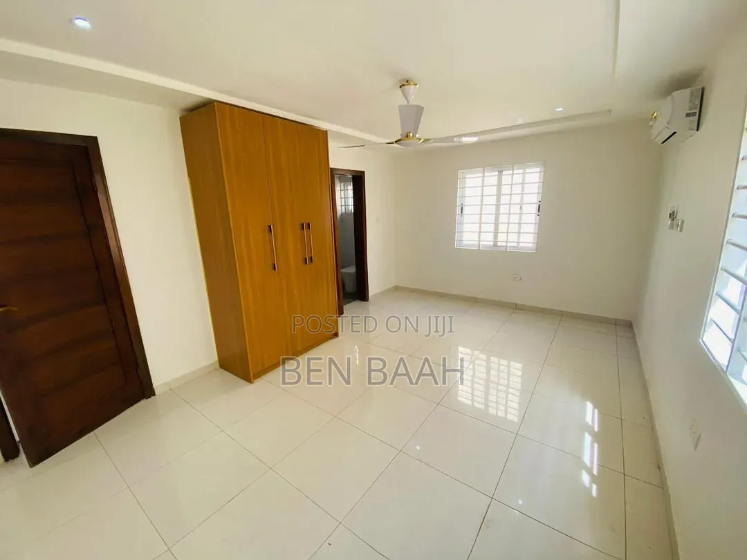 2bdrm Duplex in Ben Properties, The Mall for rent