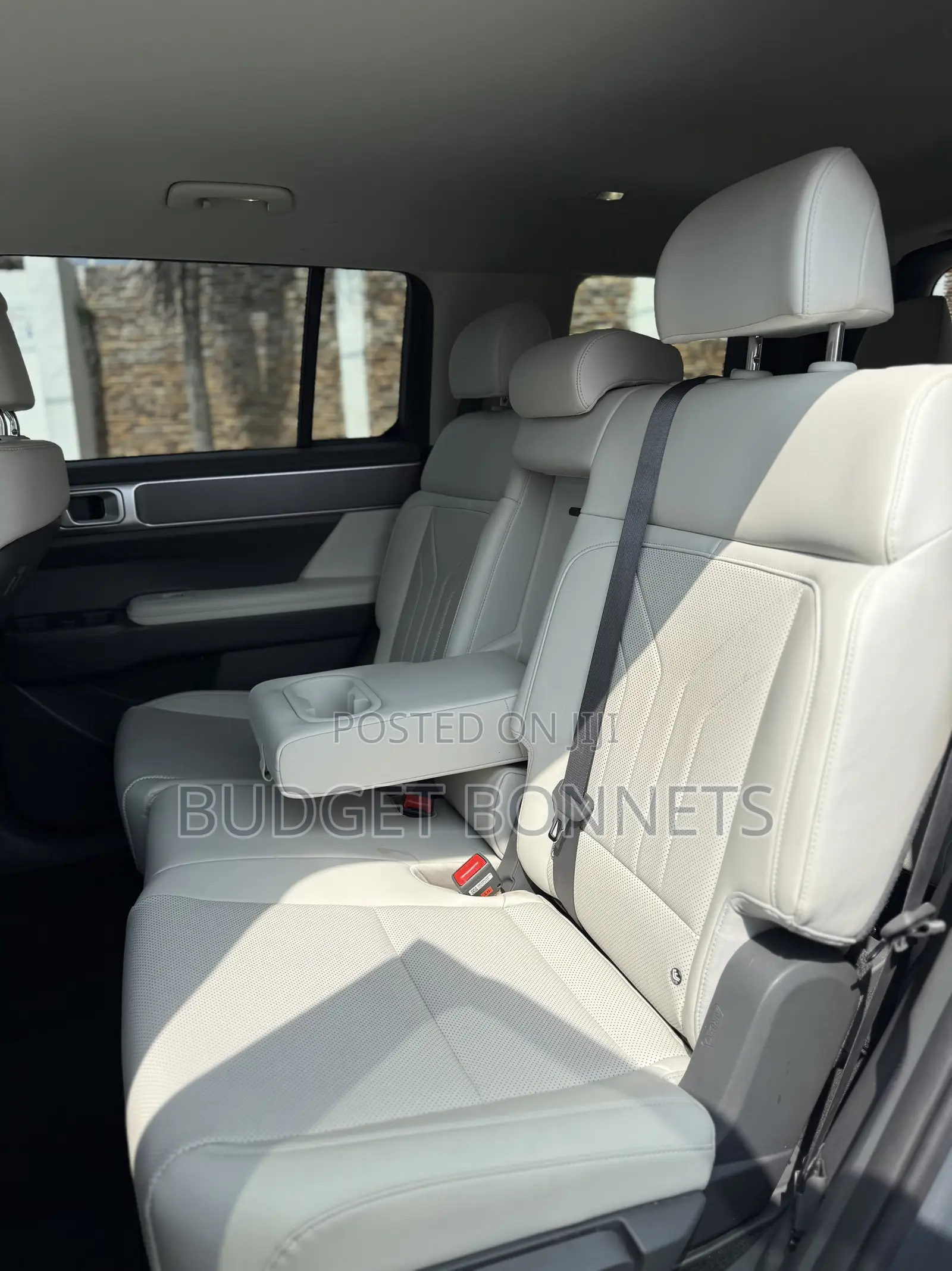 Hyundai Santa Fe SEL 2024 Gray