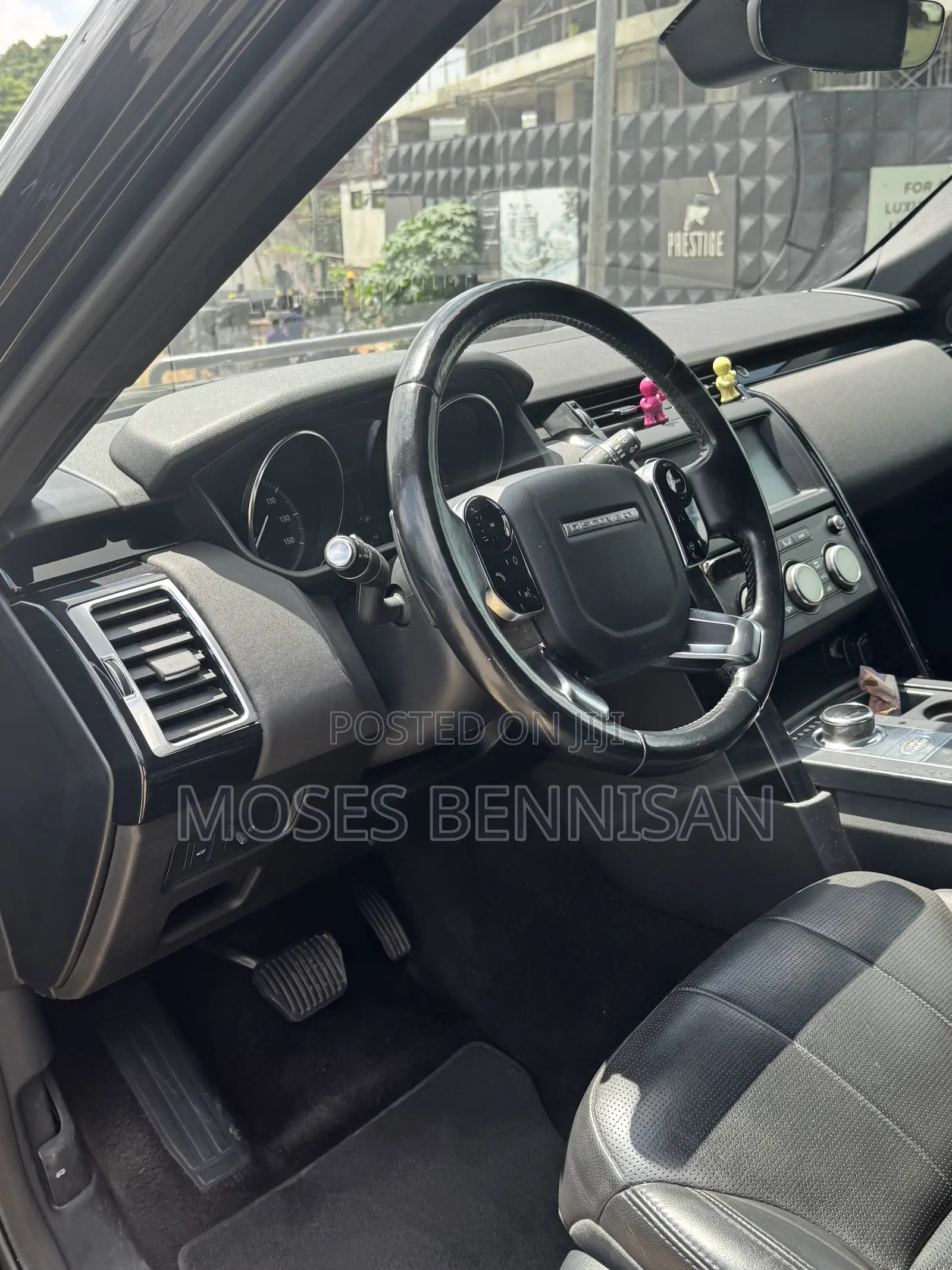 Land Rover Discovery HSE 4x4 2020 Black