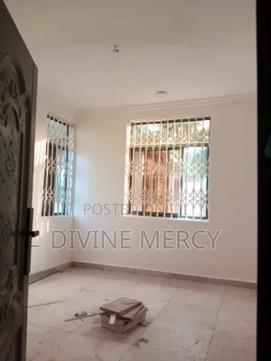 3bdrm Apartment in Tophill Kasoa, Awutu Senya East Municipal for rent