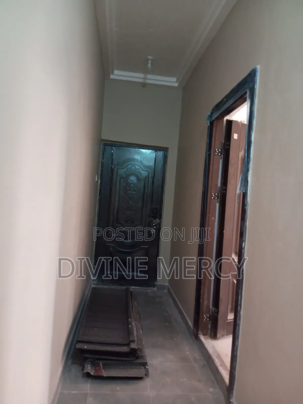 3bdrm Apartment in Tophill Kasoa, Awutu Senya East Municipal for rent