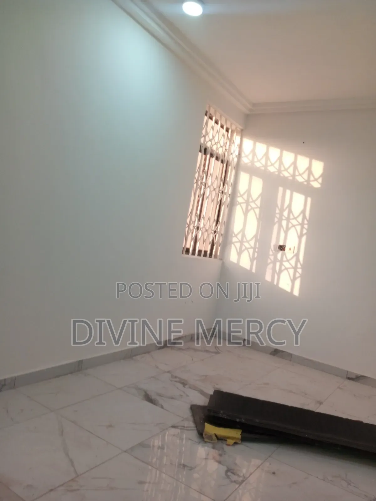 3bdrm Apartment in Tophill Kasoa, Awutu Senya East Municipal for rent