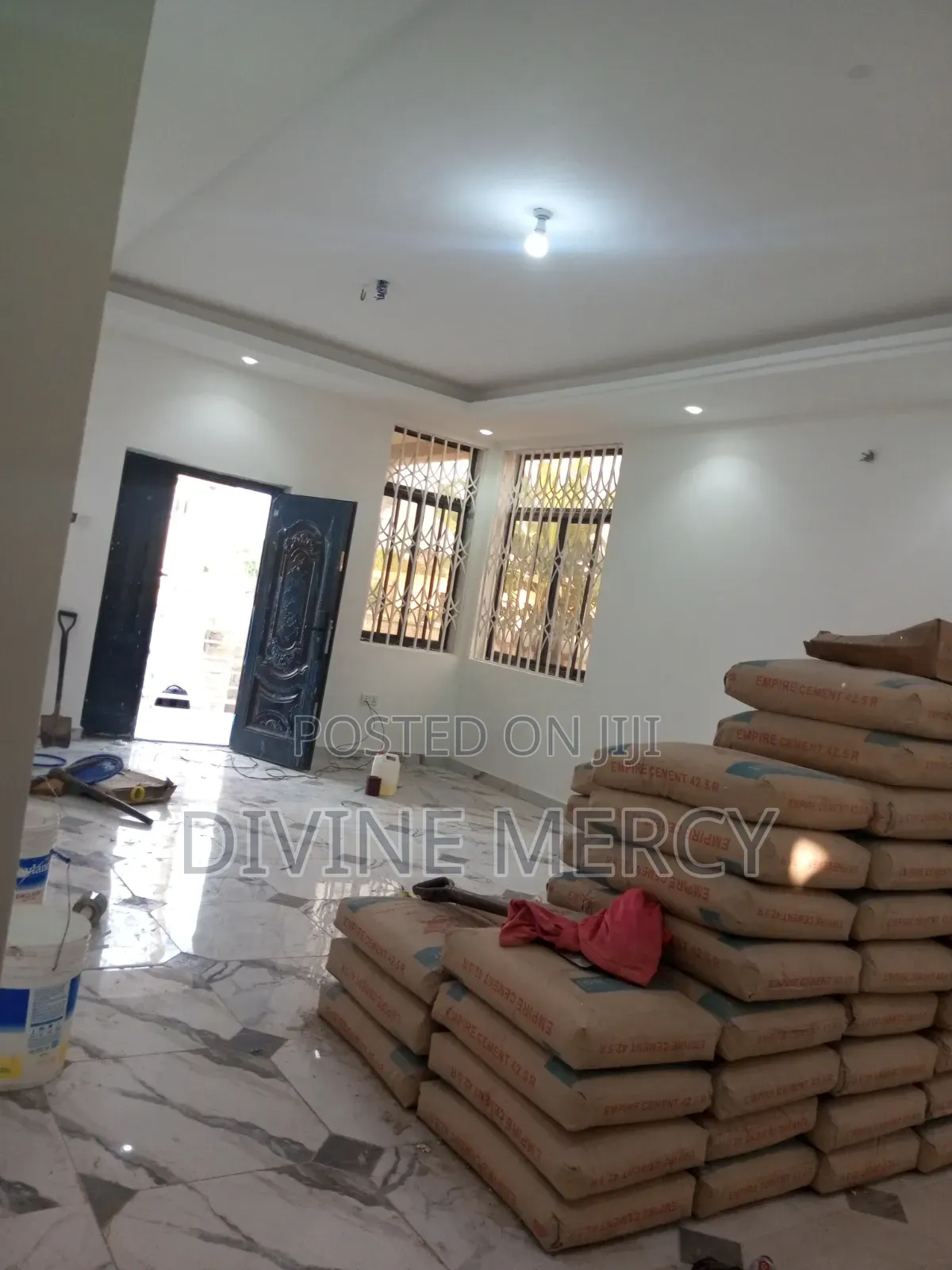 3bdrm Apartment in Tophill Kasoa, Awutu Senya East Municipal for rent
