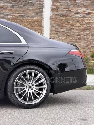 Mercedes-Benz S-Class S 580 4MATIC Sedan 2025 Black