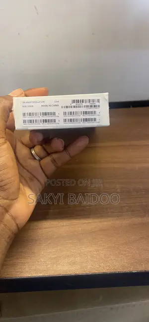 New Samsung Galaxy A06 128 GB Gold