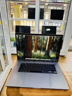 Laptop Apple MacBook Pro 2019 16GB Intel Core i7 SSD 512GB