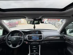 Honda Accord 2017 White
