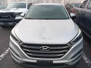 Hyundai Tucson SE FWD 2016 Gray