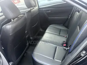 Toyota Corolla 2018 Black