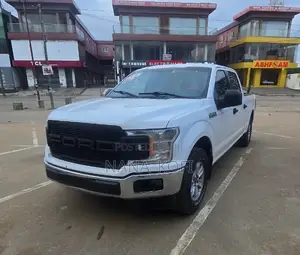 Ford F-150 XLT 4x4 SuperCab Styleside 6.5 ft. box 145 in. WB 2018 White