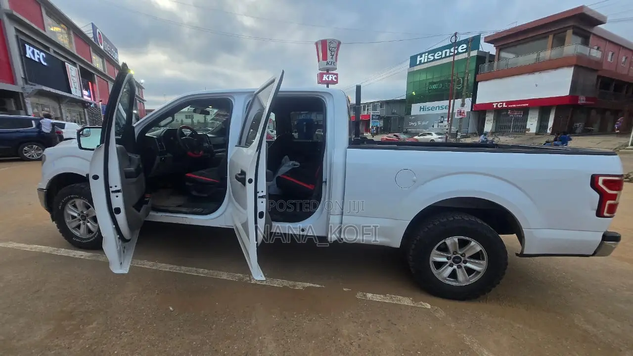 Ford F-150 XLT 4x4 SuperCab Styleside 6.5 ft. box 145 in. WB 2018 White