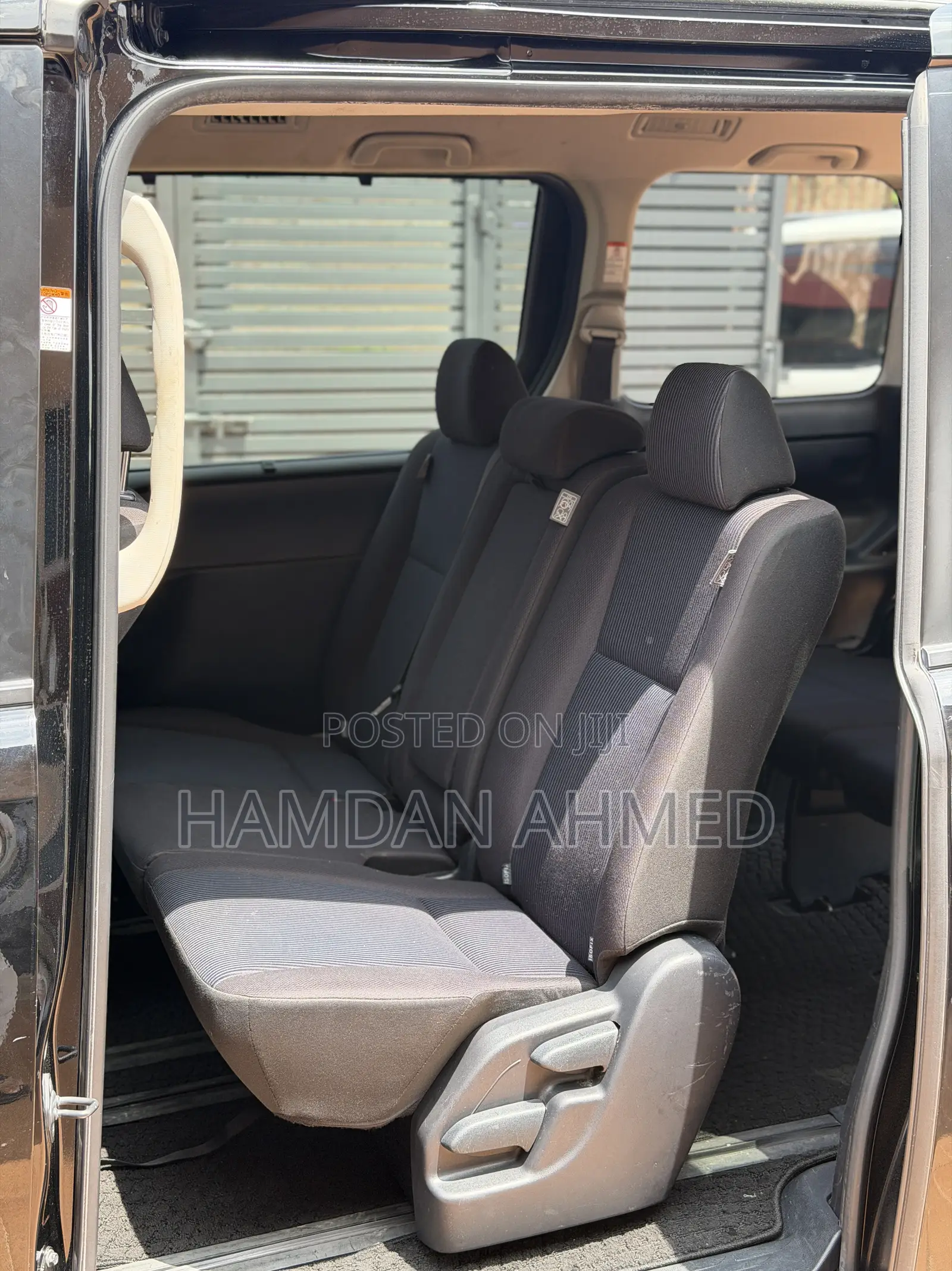 Toyota Voxy V 2WD 8-Seater 2014 Black